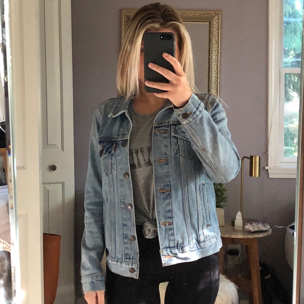 Levi’s Boyfriend Jean Jacket